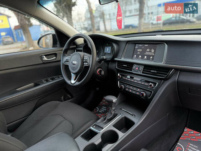 Черный Киа Оптима, объемом двигателя 2.4 л и пробегом 78 тыс. км за 11900 $, фото 31 на Automoto.ua