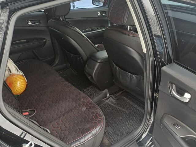 Чорний Кіа Оптіма, об'ємом двигуна 2.4 л та пробігом 1 тис. км за 11000 $, фото 16 на Automoto.ua