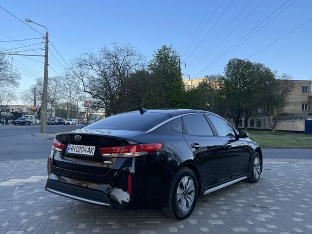 Черный Киа Оптима, объемом двигателя 2 л и пробегом 95 тыс. км за 11400 $, фото 2 на Automoto.ua