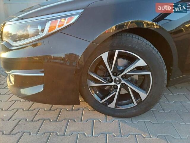 Черный Киа Оптима, объемом двигателя 2.36 л и пробегом 103 тыс. км за 11700 $, фото 11 на Automoto.ua