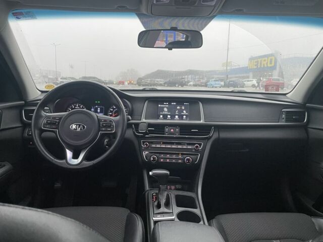 Черный Киа Оптима, объемом двигателя 2.4 л и пробегом 94 тыс. км за 12500 $, фото 4 на Automoto.ua