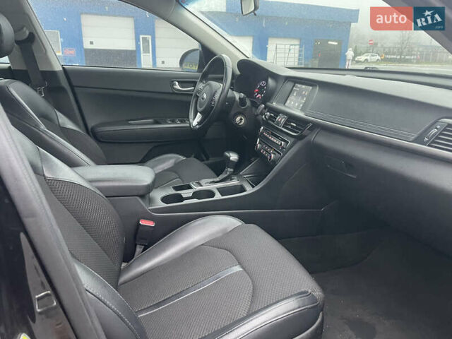 Чорний Кіа Оптіма, об'ємом двигуна 2.36 л та пробігом 94 тис. км за 12500 $, фото 10 на Automoto.ua