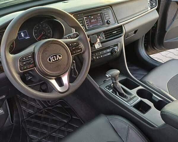 Черный Киа Оптима, объемом двигателя 2.36 л и пробегом 103 тыс. км за 11700 $, фото 30 на Automoto.ua