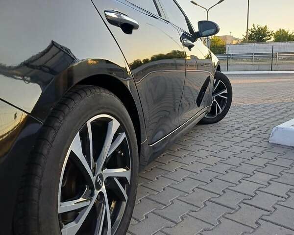 Черный Киа Оптима, объемом двигателя 2.36 л и пробегом 103 тыс. км за 11700 $, фото 19 на Automoto.ua