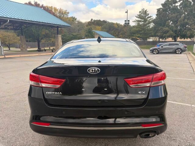 Чорний Кіа Оптіма, об'ємом двигуна 2.4 л та пробігом 35 тис. км за 5700 $, фото 5 на Automoto.ua