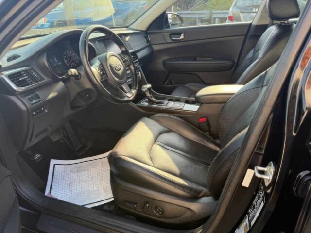 Чорний Кіа Оптіма, об'ємом двигуна 2.4 л та пробігом 36 тис. км за 2600 $, фото 6 на Automoto.ua