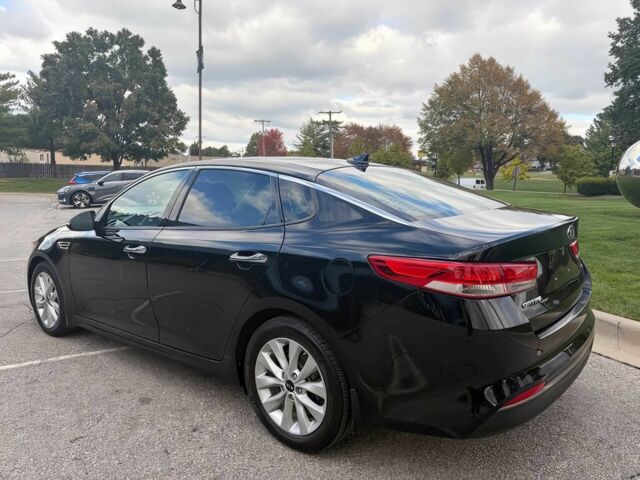 Чорний Кіа Оптіма, об'ємом двигуна 2.4 л та пробігом 35 тис. км за 5700 $, фото 6 на Automoto.ua