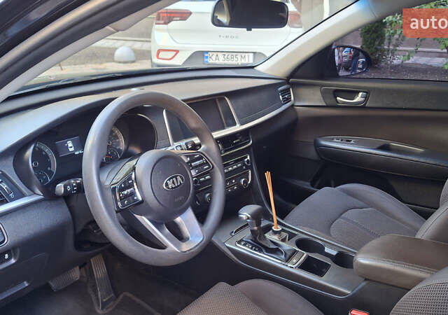 Чорний Кіа Оптіма, об'ємом двигуна 2.36 л та пробігом 240 тис. км за 11000 $, фото 6 на Automoto.ua