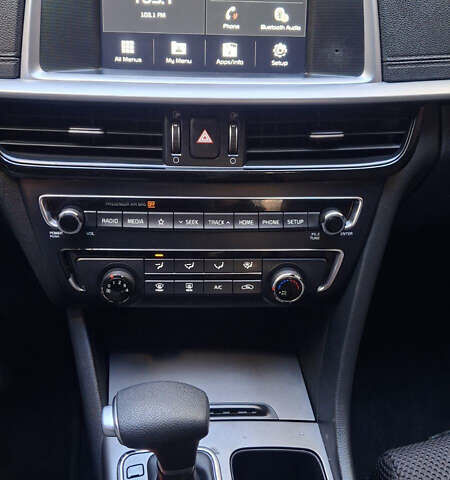 Чорний Кіа Оптіма, об'ємом двигуна 2.36 л та пробігом 240 тис. км за 11000 $, фото 8 на Automoto.ua