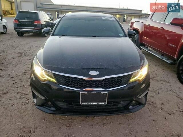 Черный Киа Оптима, объемом двигателя 2.36 л и пробегом 125 тыс. км за 1500 $, фото 5 на Automoto.ua