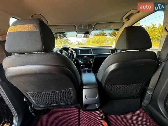 Черный Киа Оптима, объемом двигателя 2.36 л и пробегом 46 тыс. км за 15000 $, фото 21 на Automoto.ua