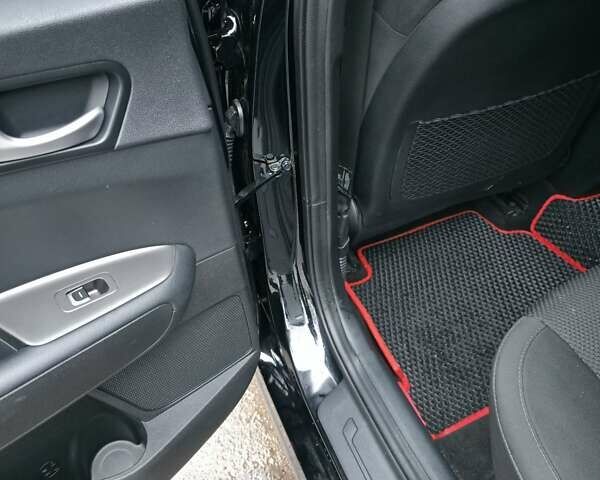 Черный Киа Оптима, объемом двигателя 2.36 л и пробегом 55 тыс. км за 14500 $, фото 22 на Automoto.ua