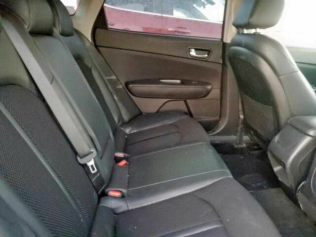 Черный Киа Оптима, объемом двигателя 2.4 л и пробегом 78 тыс. км за 1500 $, фото 9 на Automoto.ua