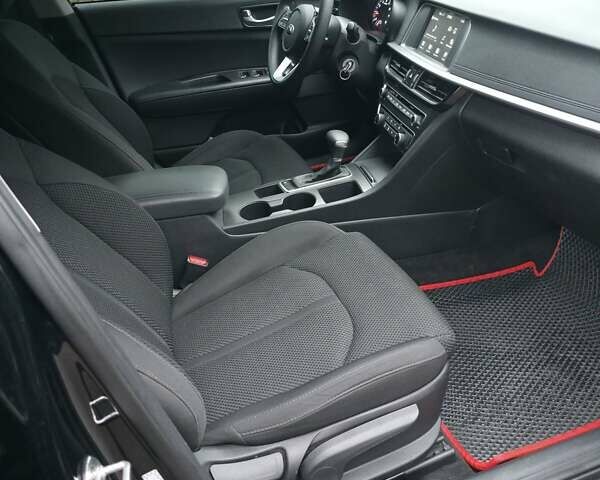 Черный Киа Оптима, объемом двигателя 2.36 л и пробегом 55 тыс. км за 14500 $, фото 9 на Automoto.ua