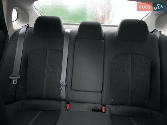 Черный Киа Оптима, объемом двигателя 2.36 л и пробегом 55 тыс. км за 14500 $, фото 19 на Automoto.ua