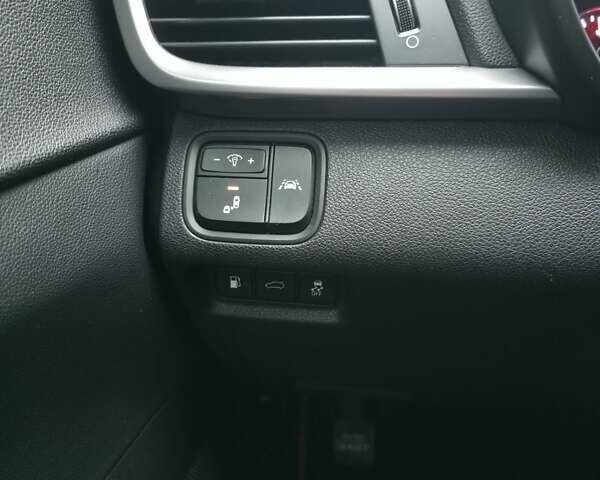 Черный Киа Оптима, объемом двигателя 2.36 л и пробегом 55 тыс. км за 14500 $, фото 18 на Automoto.ua