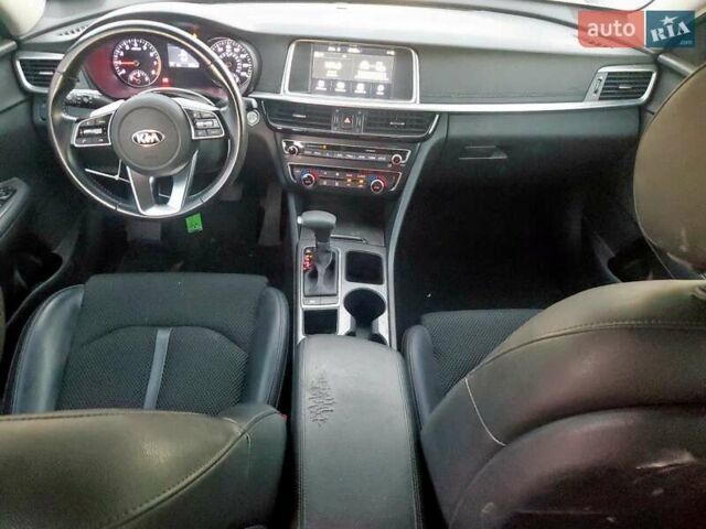 Черный Киа Оптима, объемом двигателя 2.36 л и пробегом 125 тыс. км за 1500 $, фото 7 на Automoto.ua