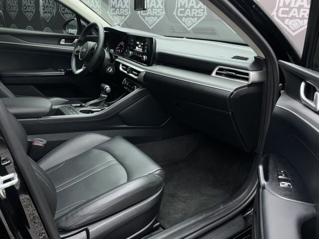 Черный Киа Оптима, объемом двигателя 2 л и пробегом 155 тыс. км за 19200 $, фото 13 на Automoto.ua