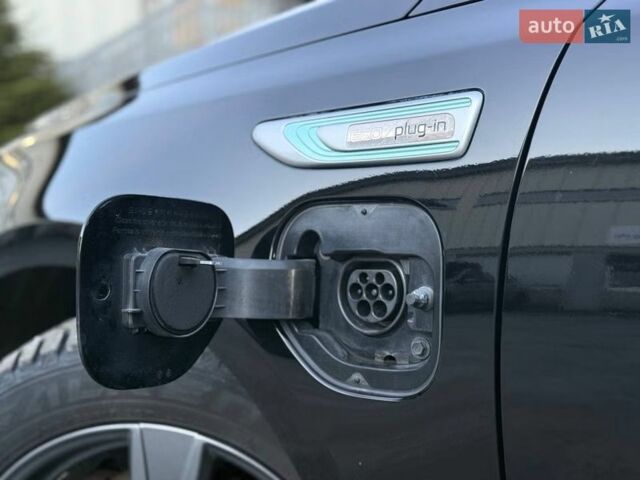 Чорний Кіа Оптіма, об'ємом двигуна 0 л та пробігом 114 тис. км за 17600 $, фото 9 на Automoto.ua