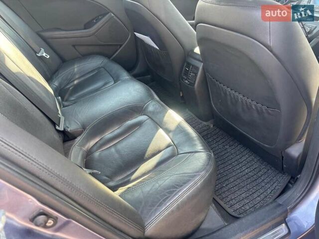 Фіолетовий Кіа Оптіма, об'ємом двигуна 2 л та пробігом 188 тис. км за 9990 $, фото 13 на Automoto.ua