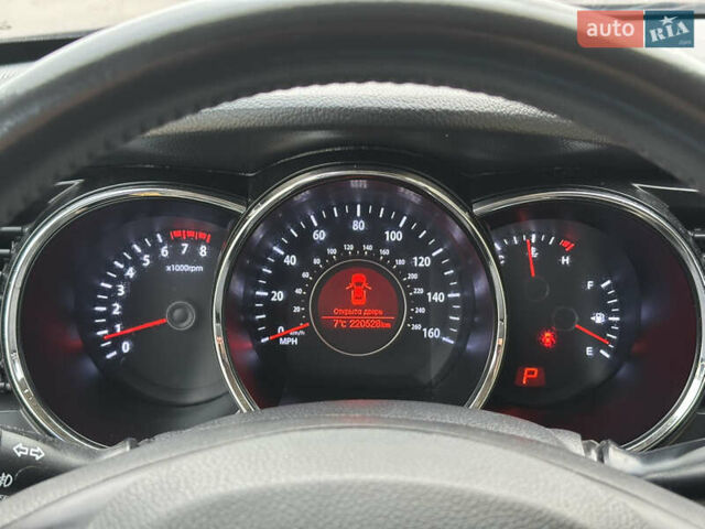 Коричневый Киа Оптима, объемом двигателя 2.36 л и пробегом 220 тыс. км за 8800 $, фото 26 на Automoto.ua