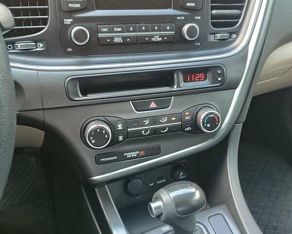 Коричневий Кіа Оптіма, об'ємом двигуна 2.36 л та пробігом 210 тис. км за 11200 $, фото 3 на Automoto.ua