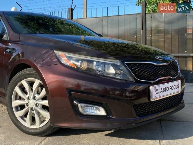Коричневий Кіа Оптіма, об'ємом двигуна 2.36 л та пробігом 212 тис. км за 8490 $, фото 3 на Automoto.ua