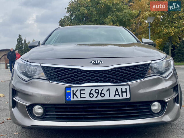 Коричневый Киа Оптима, объемом двигателя 2.4 л и пробегом 110 тыс. км за 13000 $, фото 5 на Automoto.ua