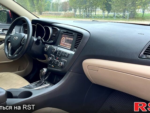 Червоний Кіа Оптіма, об'ємом двигуна 2.4 л та пробігом 239 тис. км за 8700 $, фото 5 на Automoto.ua