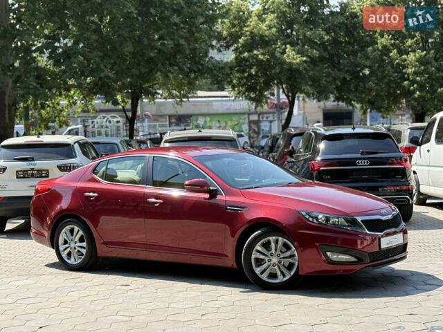 Червоний Кіа Оптіма, об'ємом двигуна 2.36 л та пробігом 198 тис. км за 9900 $, фото 16 на Automoto.ua