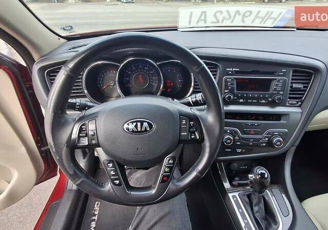 Червоний Кіа Оптіма, об'ємом двигуна 2.36 л та пробігом 145 тис. км за 9200 $, фото 14 на Automoto.ua