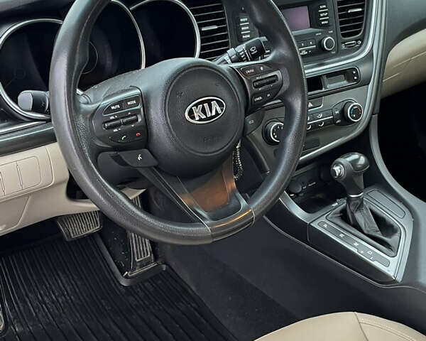 Червоний Кіа Оптіма, об'ємом двигуна 2.4 л та пробігом 223 тис. км за 9900 $, фото 14 на Automoto.ua