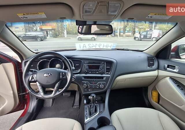 Червоний Кіа Оптіма, об'ємом двигуна 2.36 л та пробігом 145 тис. км за 9200 $, фото 15 на Automoto.ua