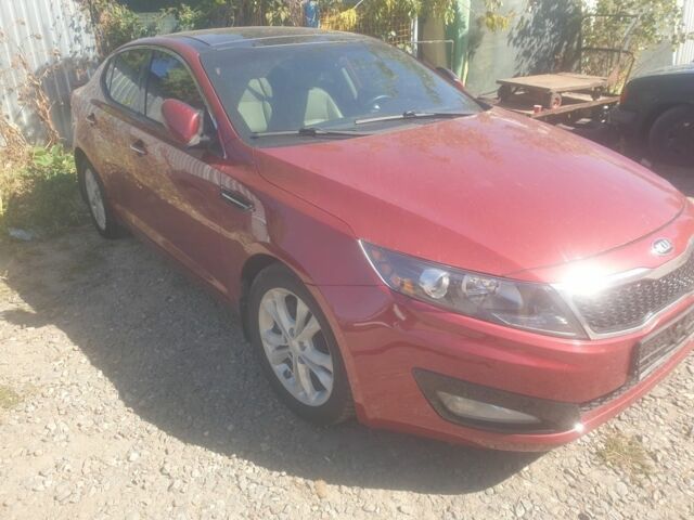 Красный Киа Оптима, объемом двигателя 2.4 л и пробегом 240 тыс. км за 8700 $, фото 1 на Automoto.ua