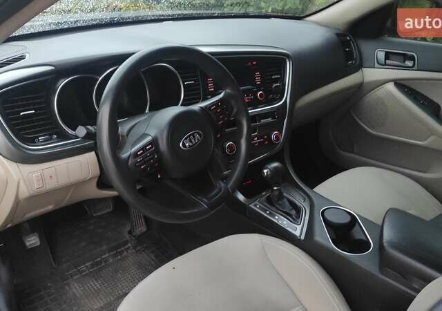 Червоний Кіа Оптіма, об'ємом двигуна 2.36 л та пробігом 290 тис. км за 8000 $, фото 5 на Automoto.ua