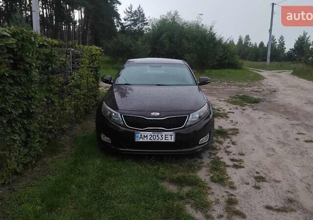 Червоний Кіа Оптіма, об'ємом двигуна 2.36 л та пробігом 290 тис. км за 8000 $, фото 1 на Automoto.ua