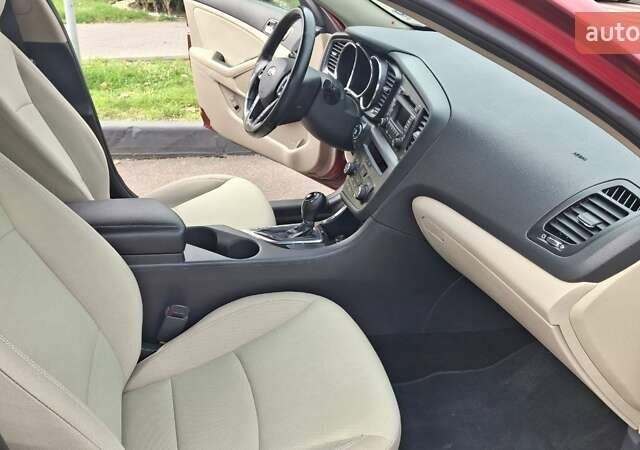 Червоний Кіа Оптіма, об'ємом двигуна 2.36 л та пробігом 145 тис. км за 9200 $, фото 10 на Automoto.ua