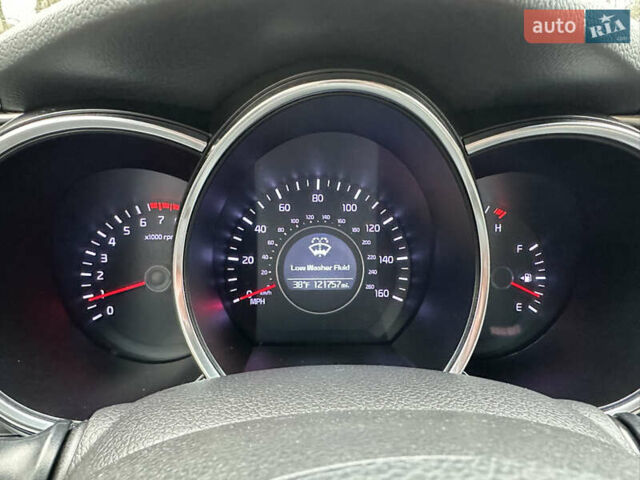 Красный Киа Оптима, объемом двигателя 2.36 л и пробегом 189 тыс. км за 8850 $, фото 19 на Automoto.ua