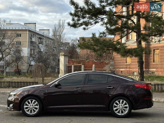 Червоний Кіа Оптіма, об'ємом двигуна 2.36 л та пробігом 116 тис. км за 9999 $, фото 4 на Automoto.ua