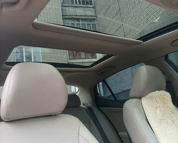 Красный Киа Оптима, объемом двигателя 2.4 л и пробегом 78 тыс. км за 11000 $, фото 9 на Automoto.ua