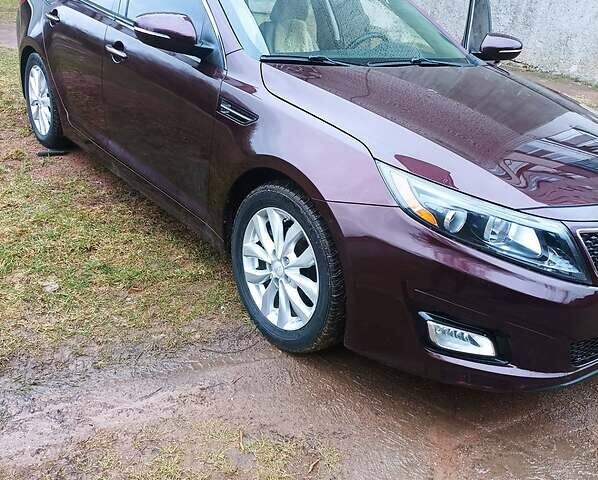 Красный Киа Оптима, объемом двигателя 2.4 л и пробегом 78 тыс. км за 11000 $, фото 4 на Automoto.ua