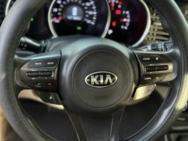 Красный Киа Оптима, объемом двигателя 2.4 л и пробегом 116 тыс. км за 9000 $, фото 3 на Automoto.ua