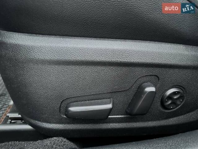 Красный Киа Оптима, объемом двигателя 2.36 л и пробегом 154 тыс. км за 12500 $, фото 31 на Automoto.ua