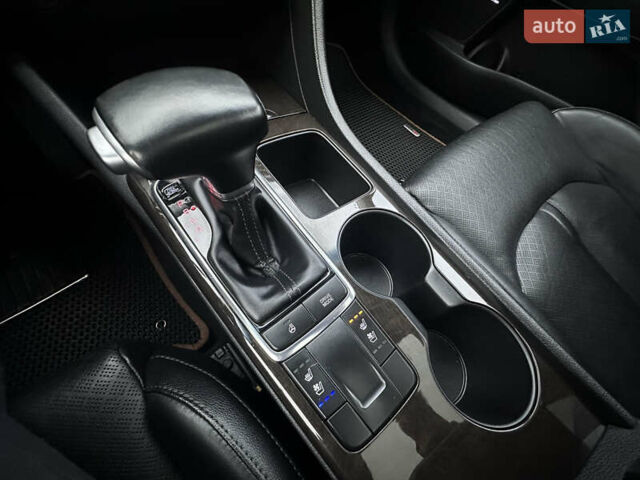 Киа Оптима 2015 в Харькове на Automoto.ua Красный Киа Оптима, объемом двигателя 2.4 л и пробегом 154 тыс. км за 12500 $, фото 26 на Automoto.ua