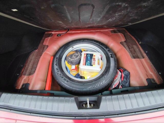 Красный Киа Оптима, объемом двигателя 2.4 л и пробегом 124 тыс. км за 9000 $, фото 6 на Automoto.ua