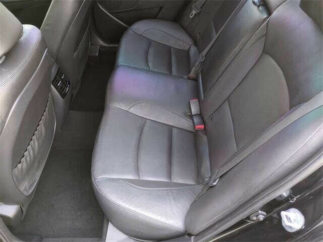 Красный Киа Оптима, объемом двигателя 2.4 л и пробегом 79 тыс. км за 4100 $, фото 12 на Automoto.ua