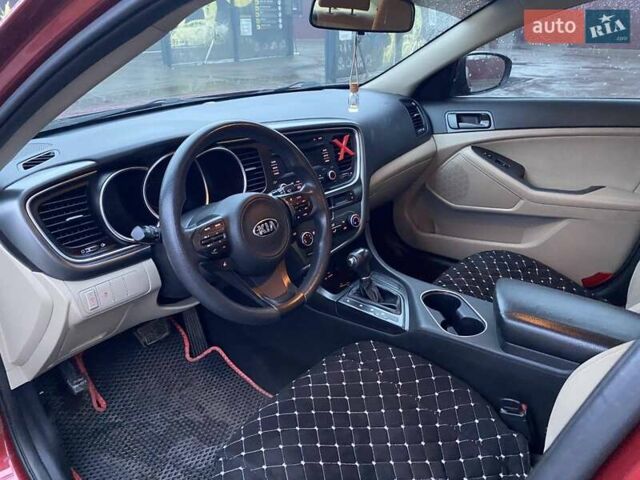 Красный Киа Оптима, объемом двигателя 2.36 л и пробегом 162 тыс. км за 9700 $, фото 11 на Automoto.ua