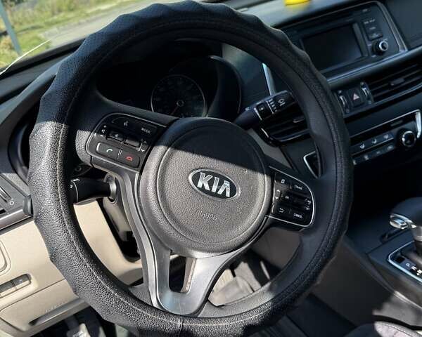 Червоний Кіа Оптіма, об'ємом двигуна 2.4 л та пробігом 90 тис. км за 10700 $, фото 1 на Automoto.ua