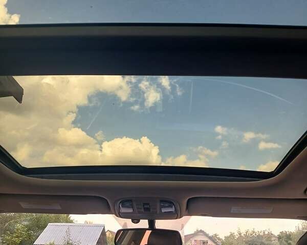 Червоний Кіа Оптіма, об'ємом двигуна 2.36 л та пробігом 141 тис. км за 10700 $, фото 2 на Automoto.ua