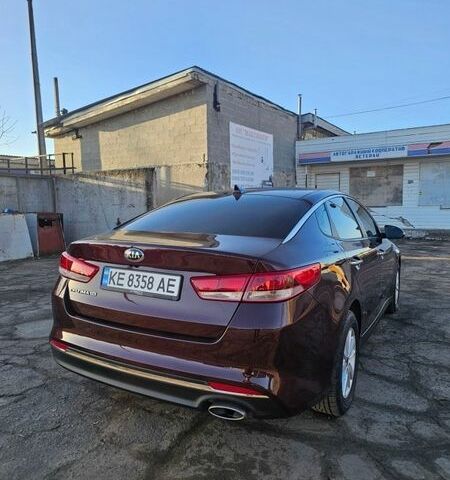 Красный Киа Оптима, объемом двигателя 2.36 л и пробегом 130 тыс. км за 9500 $, фото 7 на Automoto.ua